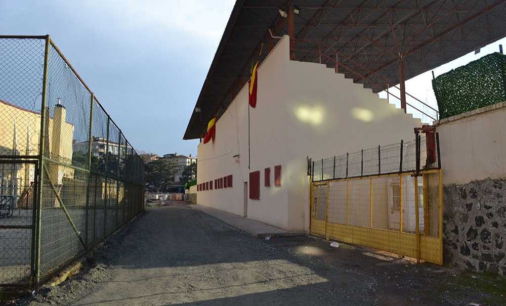 Spor Alanları Harabeliğe Döndü!