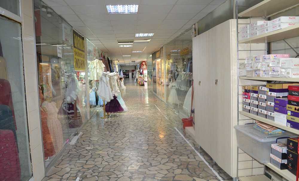 Çarşılar Sessizliğe Büründü