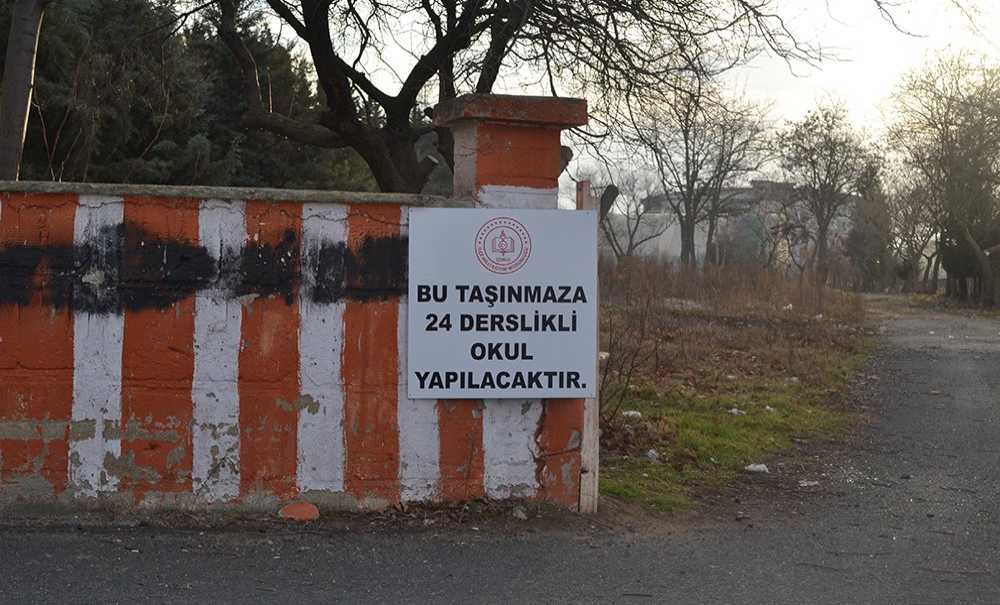 Okul İnşaatları Bir Türlü Başlamıyor!