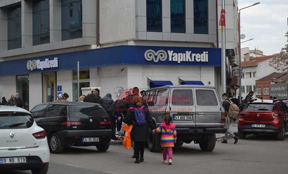 Seyyar Satıcılar Cirit Atarken Zabıta Nerede?