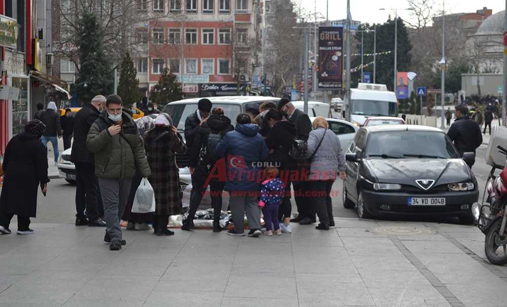 Seyyar Satıcılar Cirit Atarken Zabıta Nerede?
