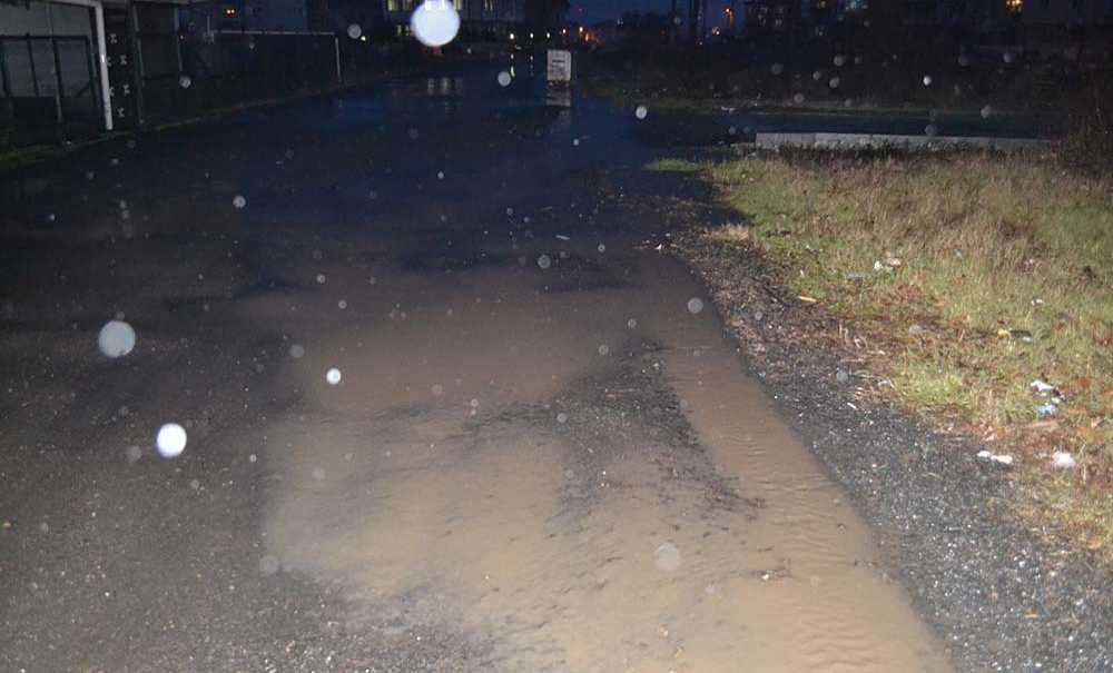 Yollar Göle Döndü