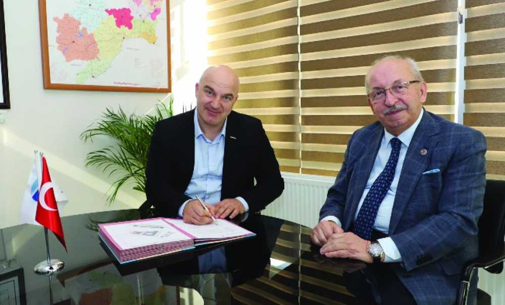 Atatürk Kültür Merkezi Saray Belediyesi'ne Devredildi