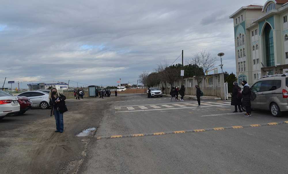 Öğrenciler Ulaşımda Büyük Sorunlar Yaşıyor