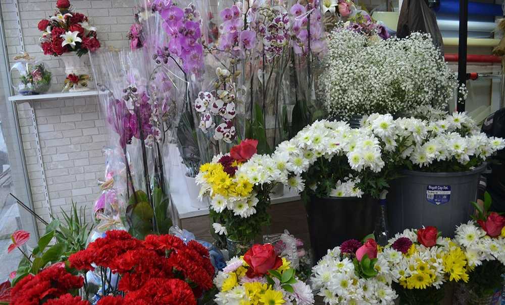 14 Şubat'ta Çiçek Satışları Arttı