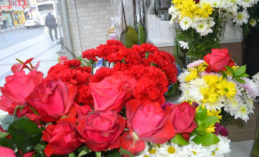 14 Şubat'ta Çiçek Satışları Arttı