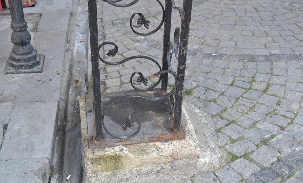 Dikkat Kafanıza Düşebilir!!!