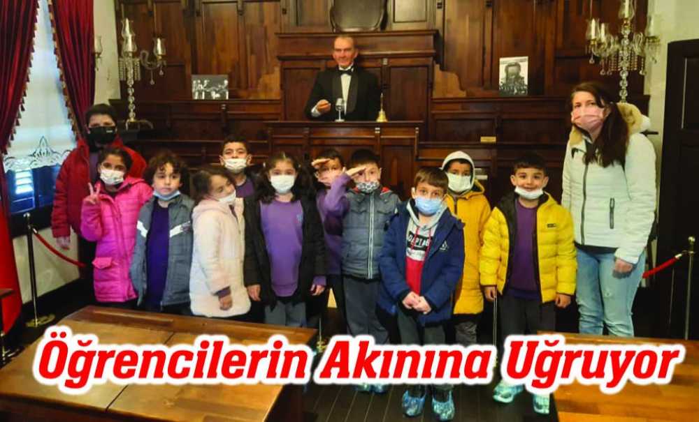 Öğrencilerin Akınına Uğruyor