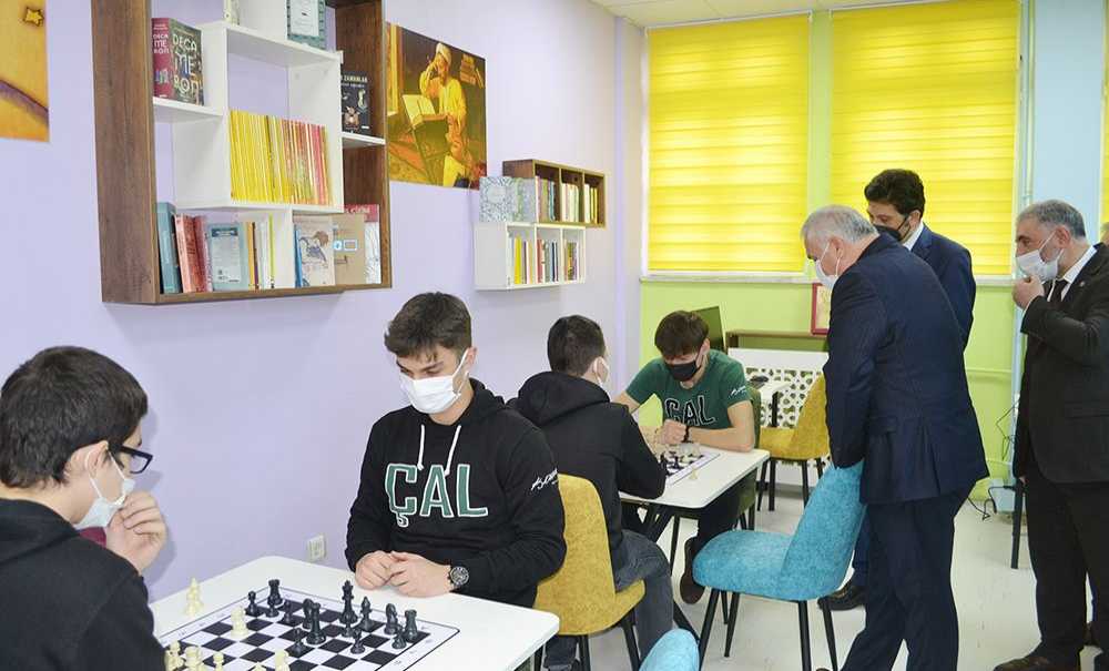 Vali Yıldırım, Çorlu'da Kütüphane Açılışına Katıldı