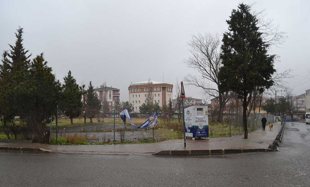 10 Dönümlük Arazi Yıllardır Boş Duruyor