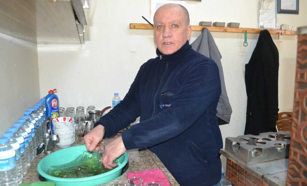 Su Kesintisinde Olan Esnafa Oldu