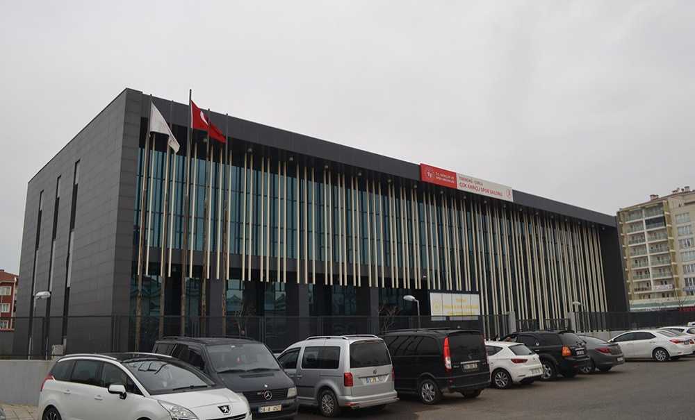 Spor Fabrikasından 10 Bin Genç Faydalanıyor