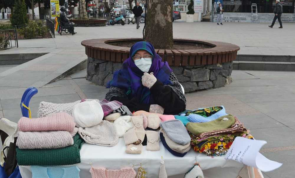 8 Martta Kadınlar Soğuktan Titredi