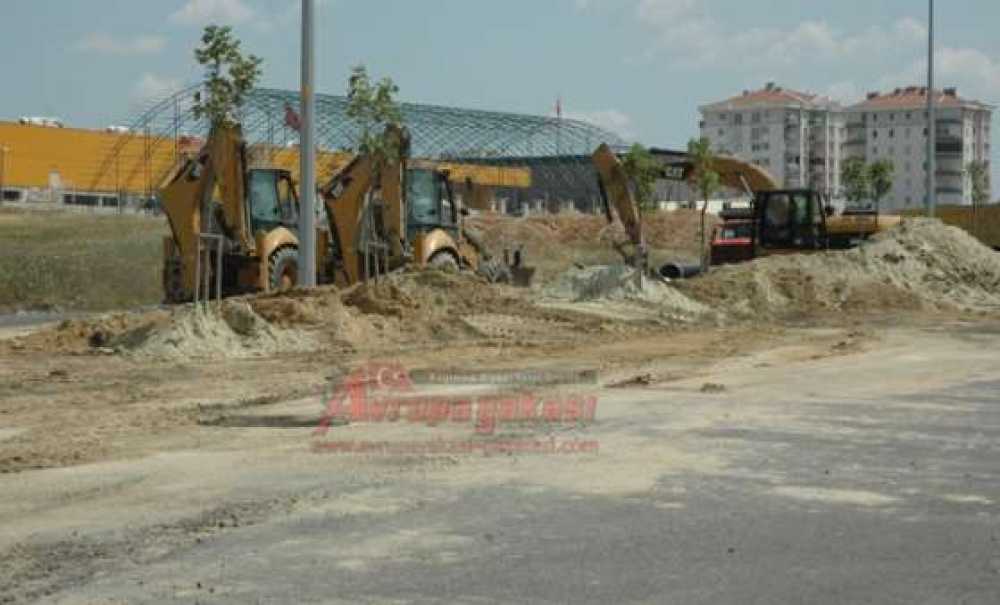 Çetin Emeç Bulvarı`nda Alt Yapı Çalışmaları