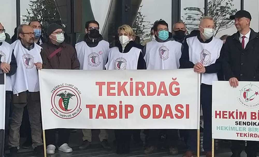 14 Mart Tıp Bayramı'nda İş Bıraktılar