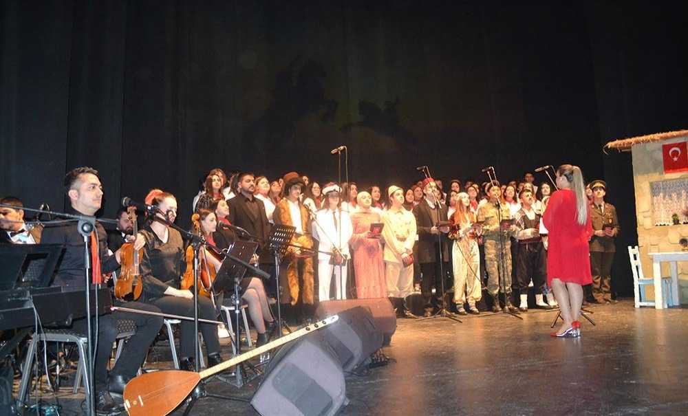 İstiklal Marşı'nın Kabulünün 101'Inci Yılı Kutlandı