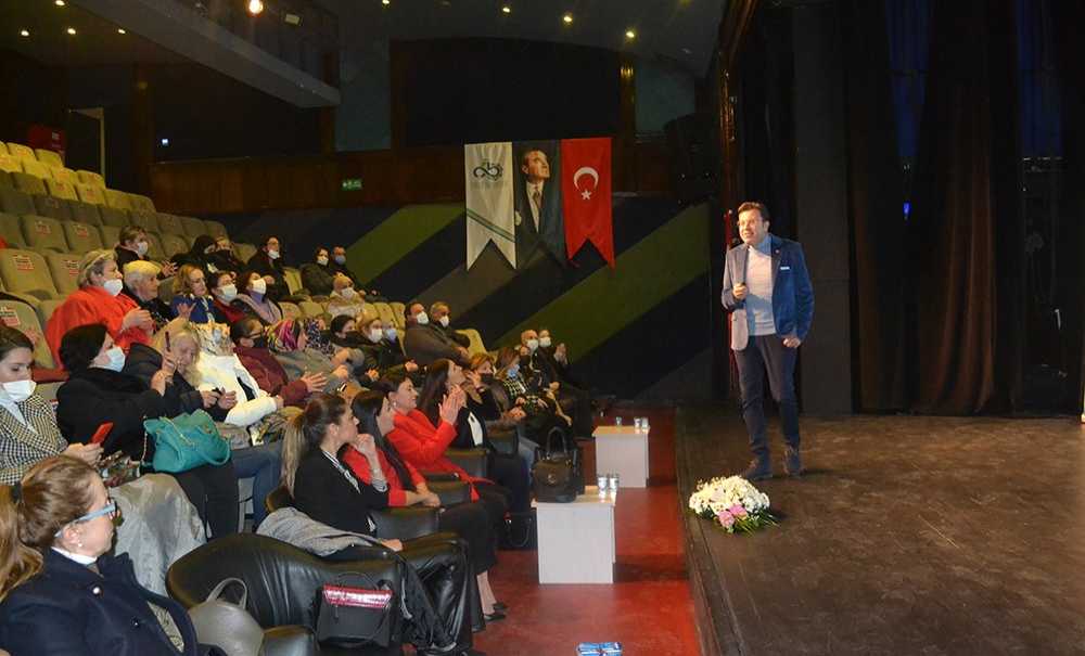 Güçlü Kadın Güçlü Toplum Konferansı İlgi Gördü