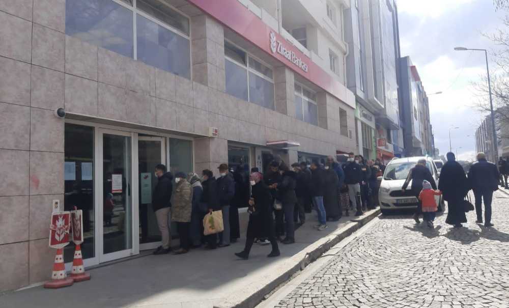 Toki̇'den Ev Sahibi Olmak İçin Bankaya Koştular