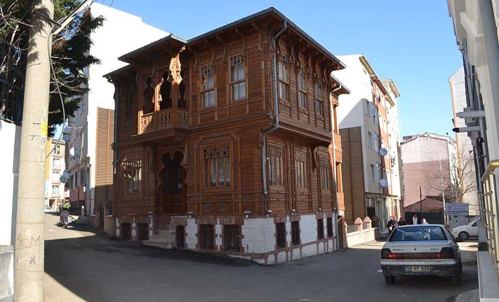 Milyonlarca Lira Harcandı, Kaderine Terk Edildi