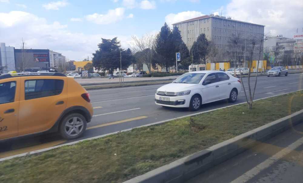 Orion Kavşağı'ndaki Dubalar Yenilendi