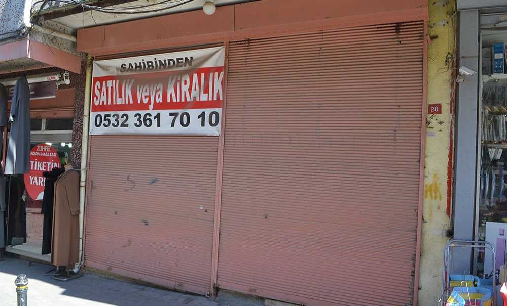 Tarihi Saray Caddesi Yavaş Yavaş Ölüyor