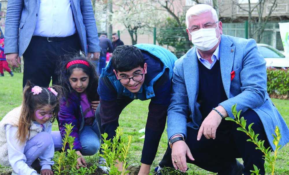 Ergene Belediyesi Otizm Haftasında Fidan Dikti