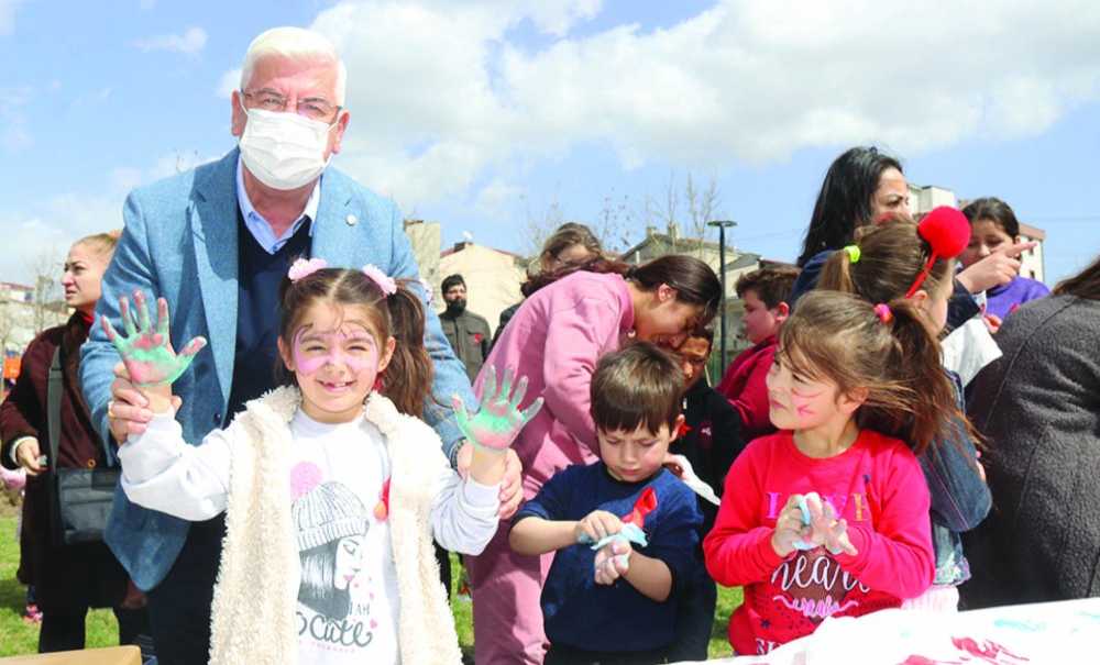 Ergene Belediyesi Otizm Haftasında Fidan Dikti