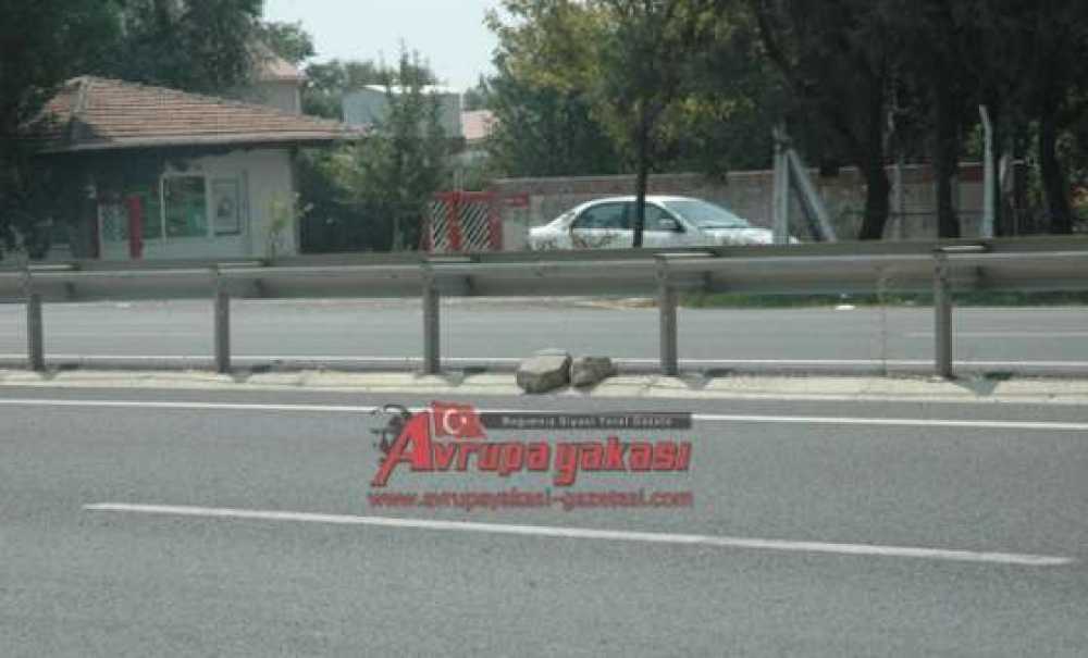 Türk Yapımı Üstgeçit Kaldırıldı