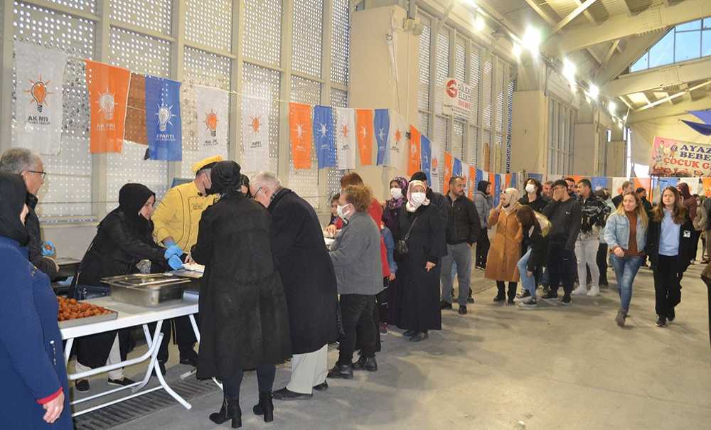 Ak Parti'den 1500 Kişilik İftar