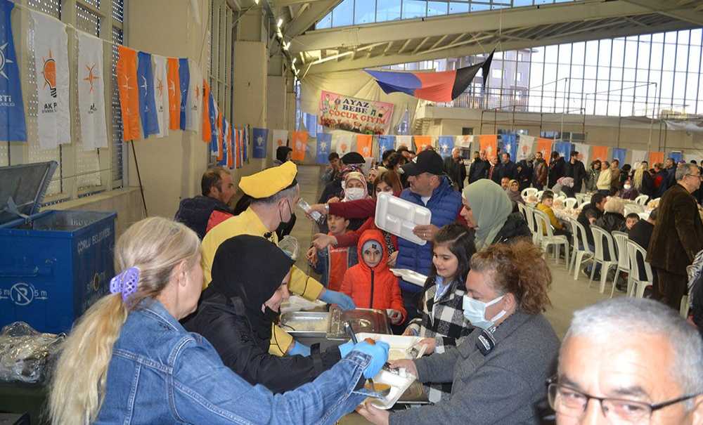 Ak Parti'den 1500 Kişilik İftar
