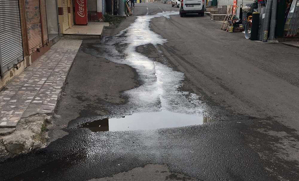 Saray Caddesi'nde Sorunlar Bir Türlü Bitmiyor