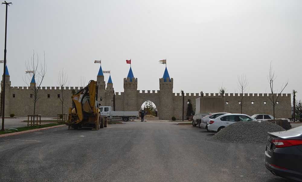“Masal Park'ta, Masallarla Uyutulan Türk Gençliğidir”