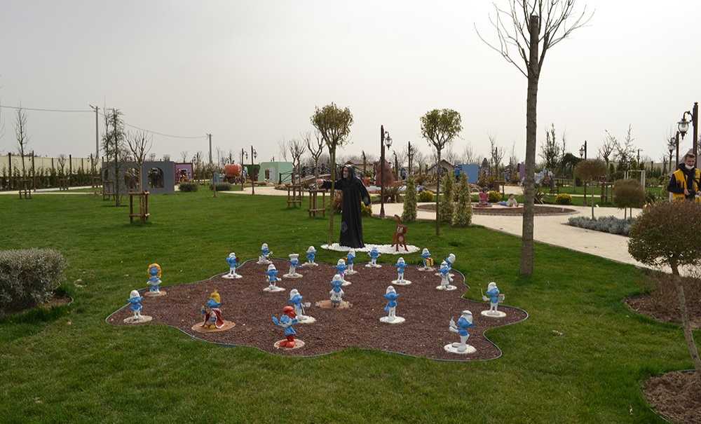 “Masal Park'ta, Masallarla Uyutulan Türk Gençliğidir”