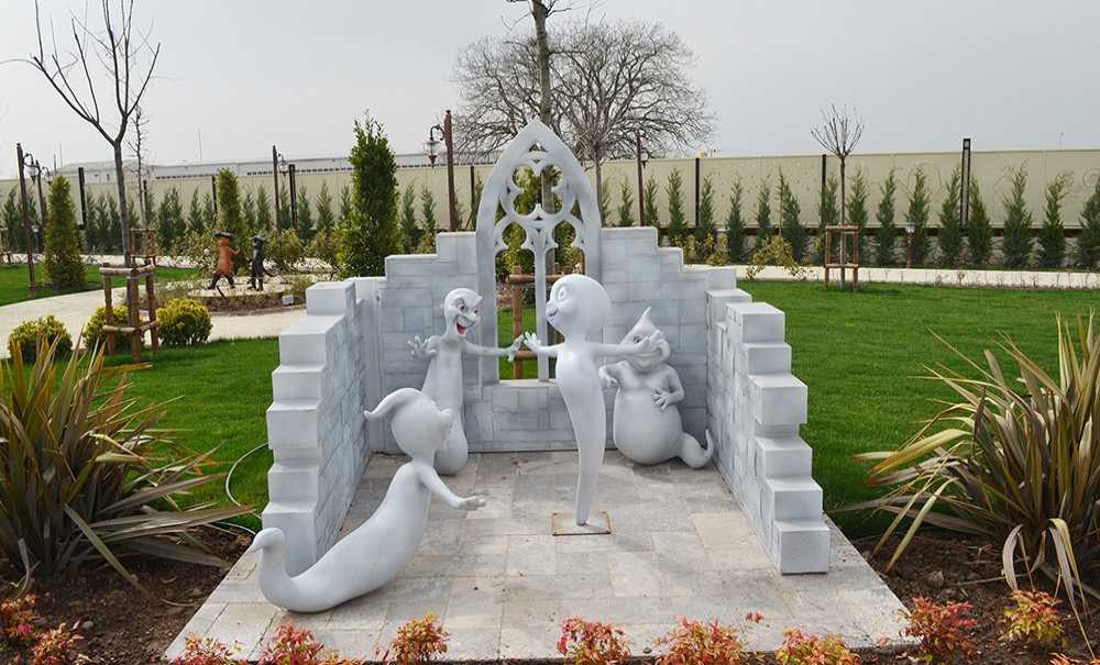 “Masal Park'ta, Masallarla Uyutulan Türk Gençliğidir”