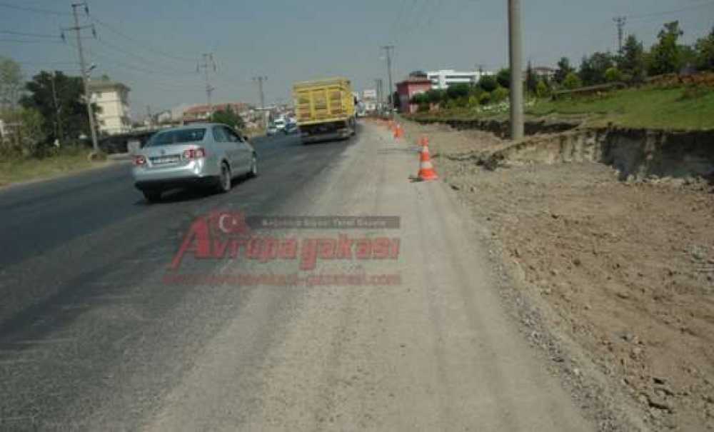 Sağlık Mahallesi Girişinde Yol Genişletme Çalışması