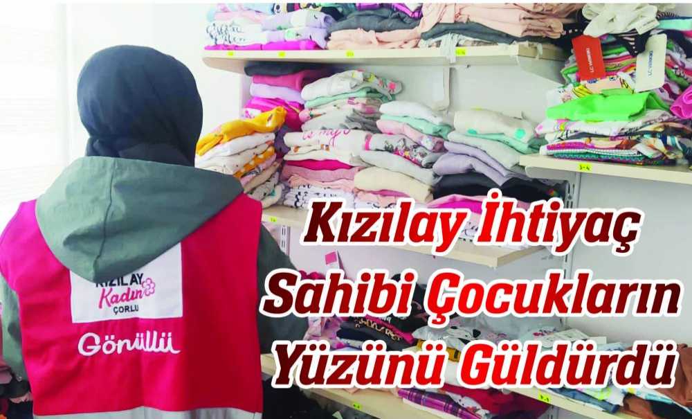 Kızılay İhtiyaç Sahibi Çocukların Yüzünü Güldürdü