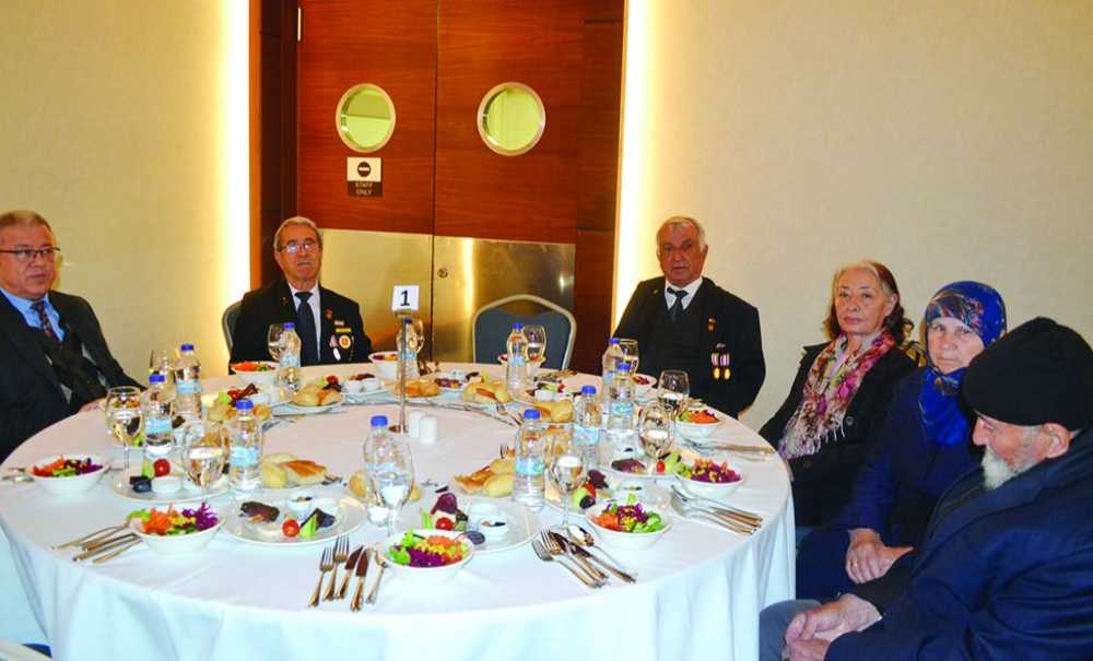 Şehit Yakınları Ve Gaziler İftar Programında Buluştu