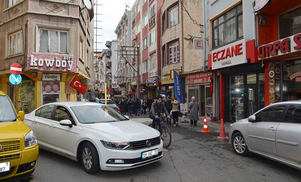 Akıncılar Caddesi'ne Çözüm Yok!