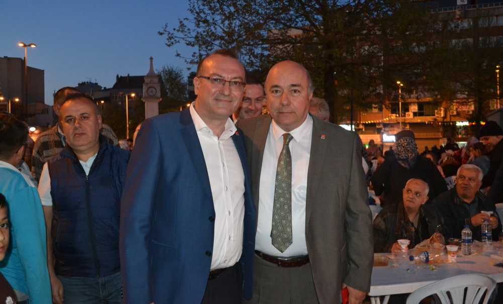 Chp İftar Programında Buluştu