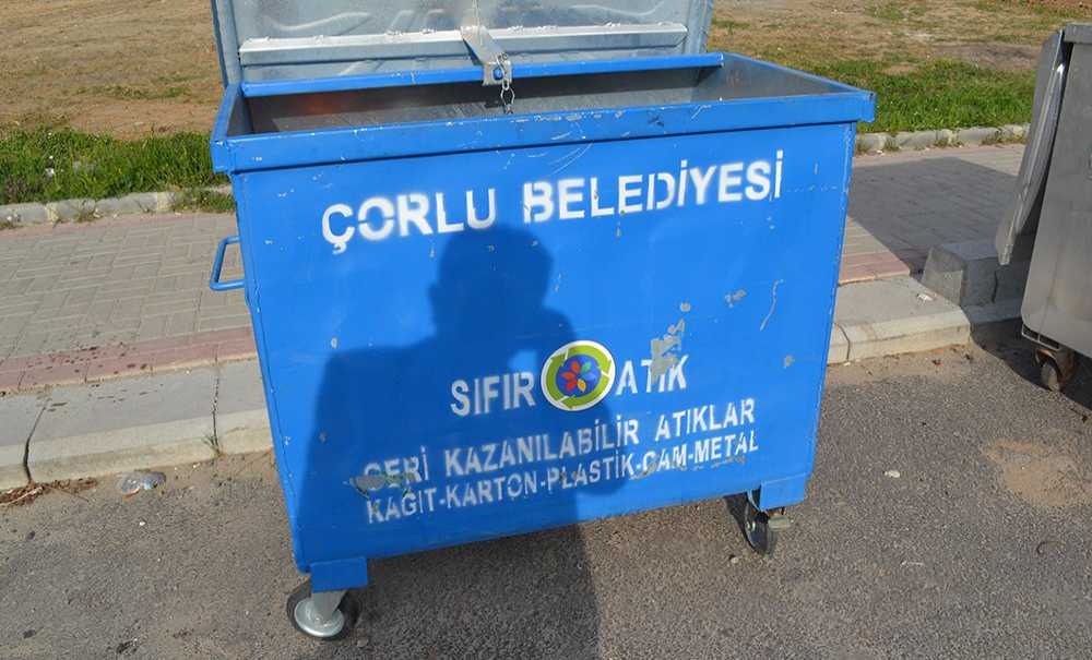 Geri Dönüşüm Kutusu Çöp Kutusu Oldu