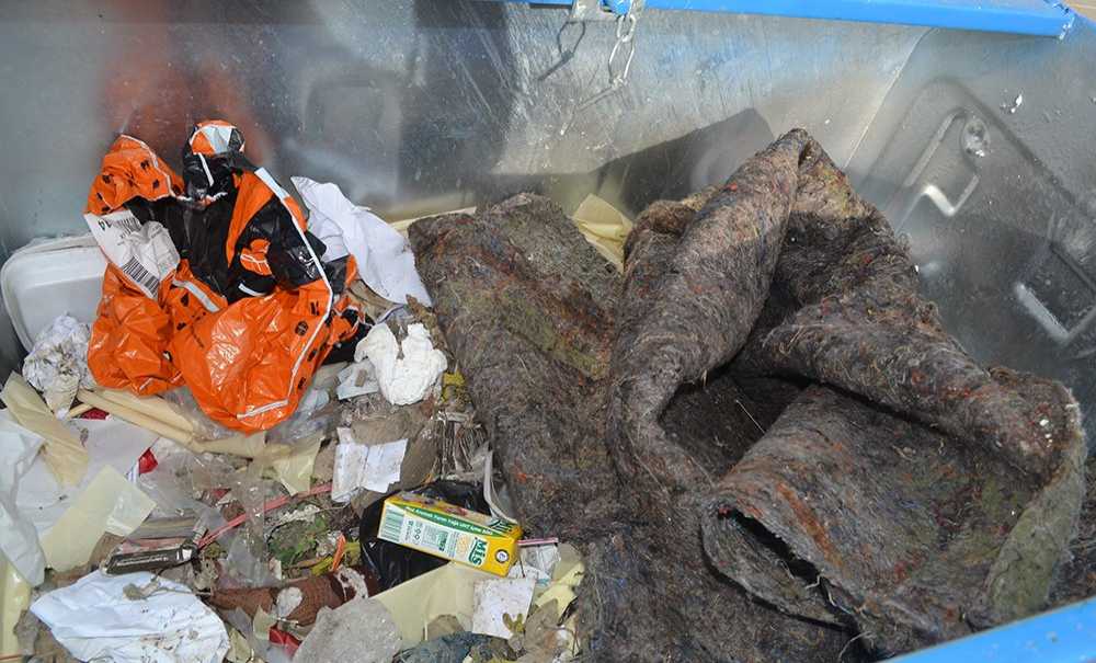 Geri Dönüşüm Kutusu Çöp Kutusu Oldu