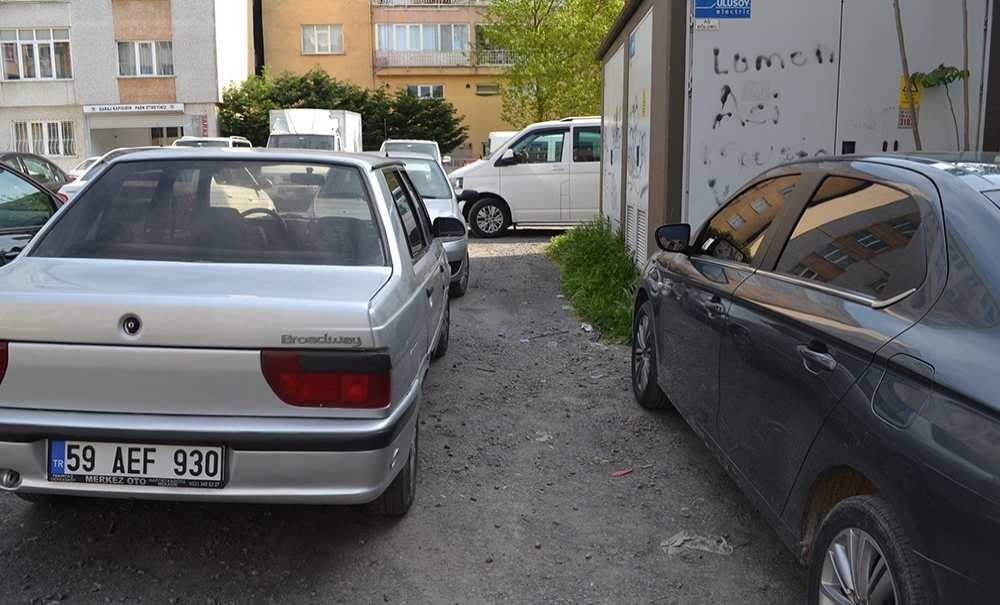 Derme Çatma Otoparka Sürücüler Tepkili