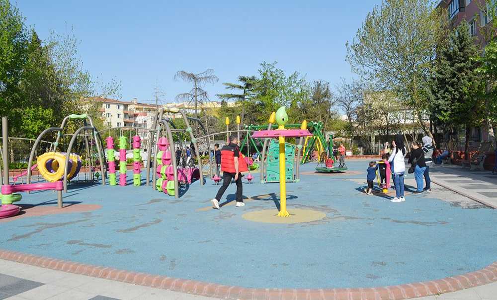 Havalar Isındı, Park Hala Yapılmadı!