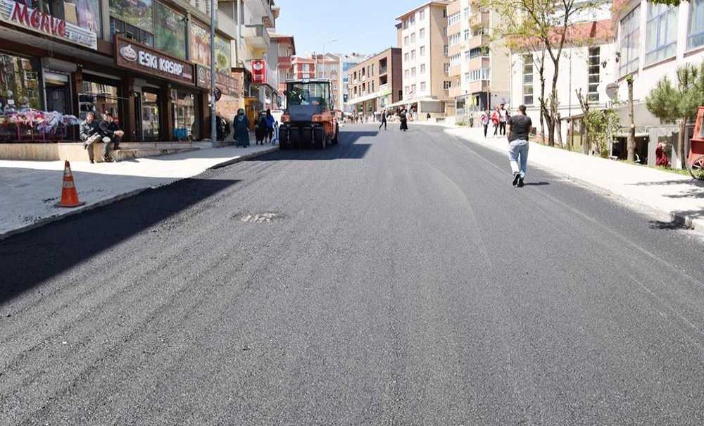 Büyükşehir'den Çerkezköy'e 800 Ton Sıcak Asfalt