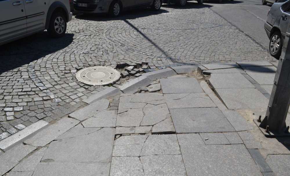 Yetkililer Sorunu Görmüyor!