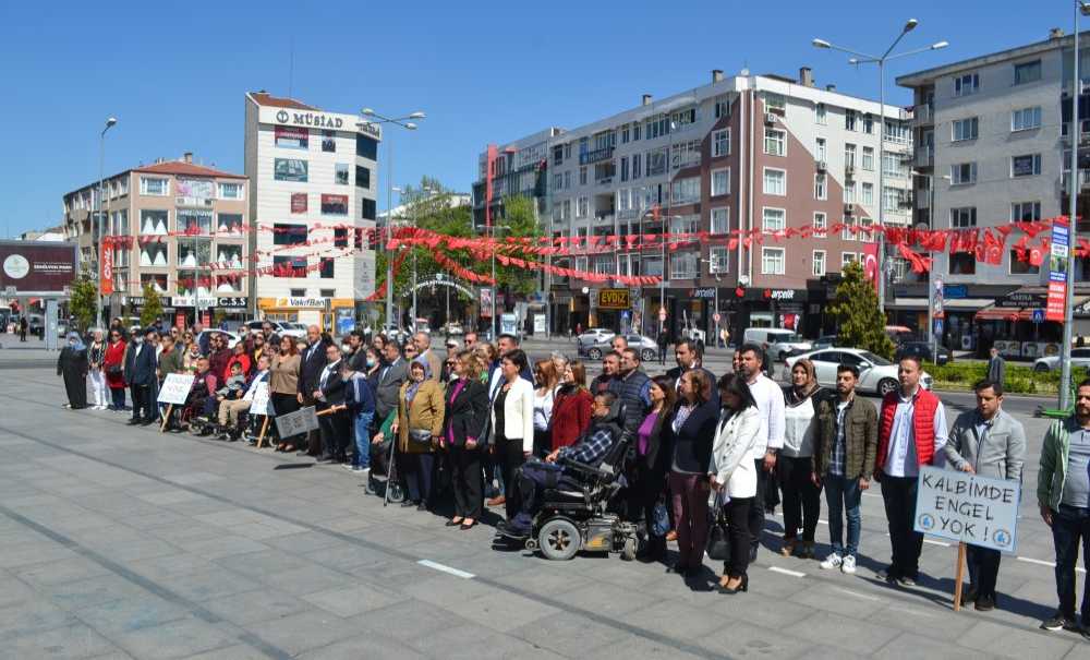 Engelliler Haftası'nda Tören Düzenlendi