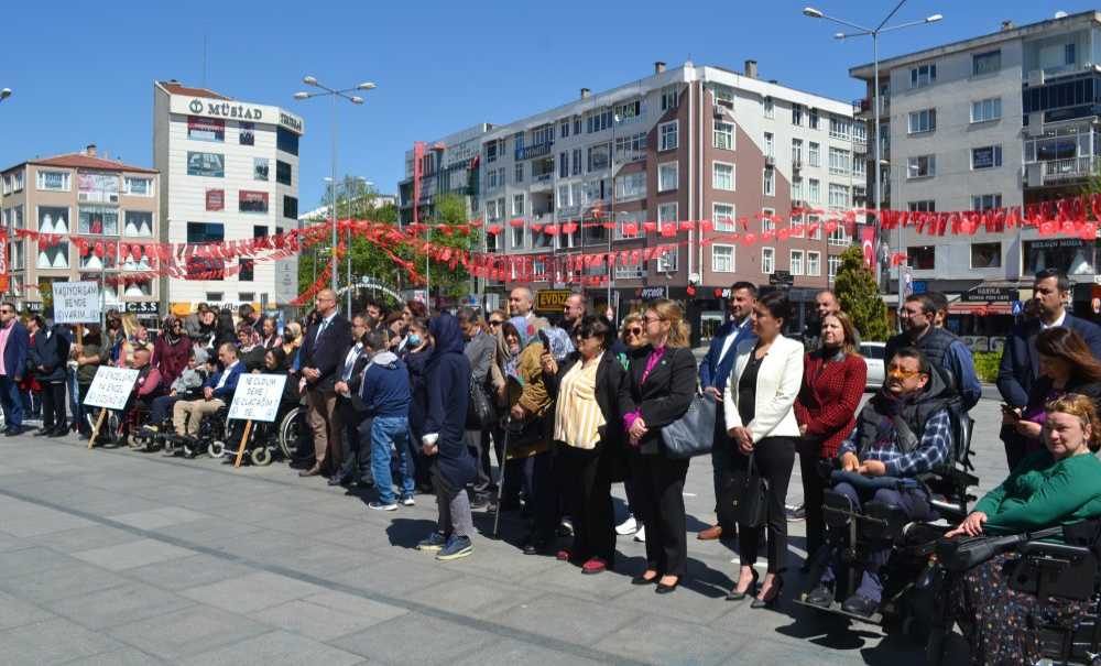 Engelliler Haftası'nda Tören Düzenlendi