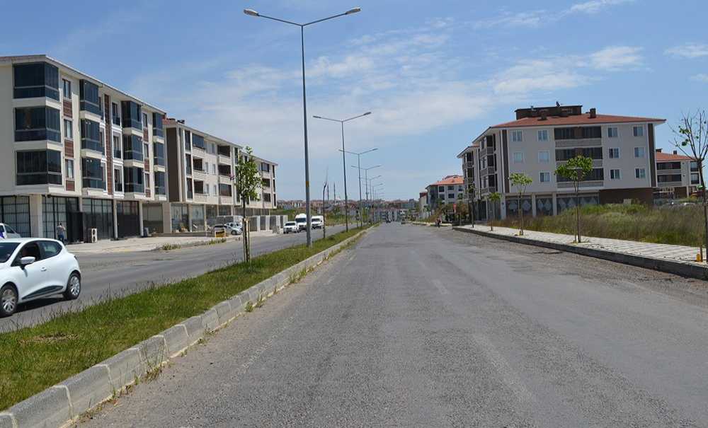 İsmet Paşa Bulvarı Hizmet Bekliyor