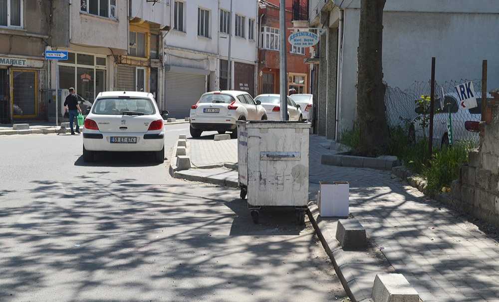Havalar Isındı Çöp Kutuları Kokmaya Başladı
