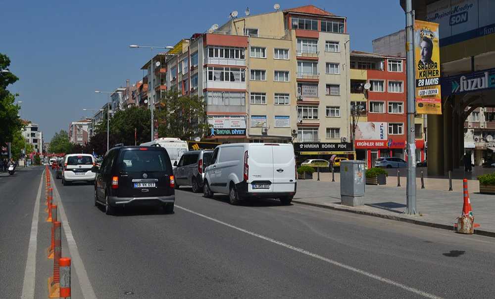 Parklanma Trafiği Olumsuz Etkiliyor